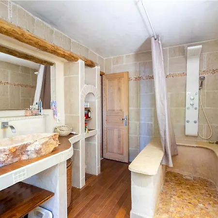 De Charme Avec Piscine Privative * Pino