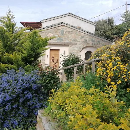 Holiday home De Charme Avec Piscine Privative Pino