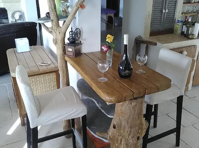 펜션 De Charme Avec Piscine Privative Pino
