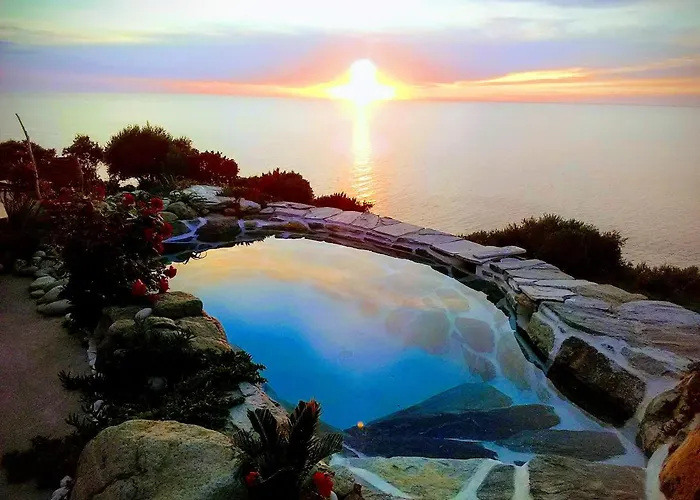 De Charme Avec Piscine Privative Vakantiehuis Pino